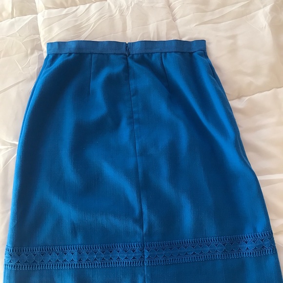 Ann Taylor Blue Pencil Skirt - Picture 2 of 2